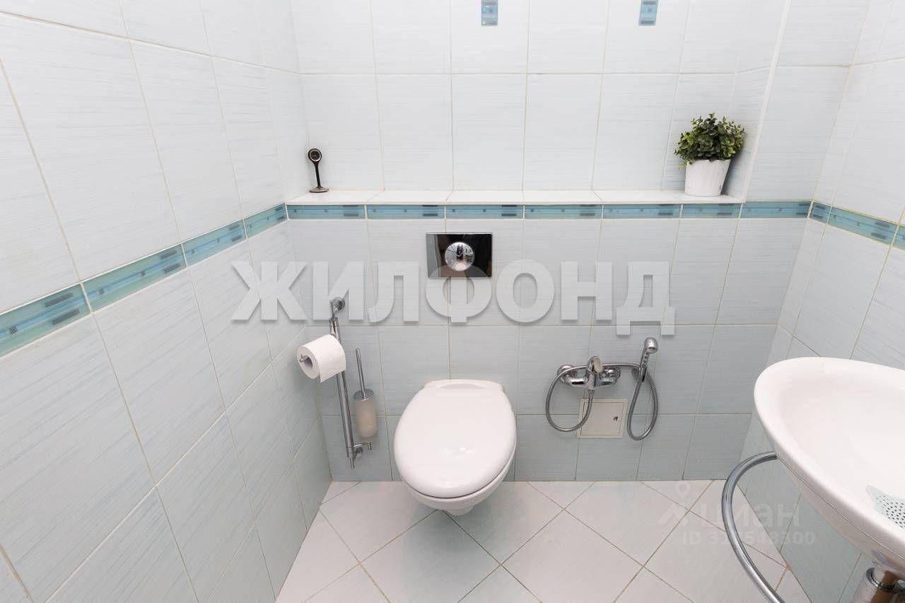 квартира г Новосибирск р-н Октябрьский ул Кирова 27 с 2 фото 17