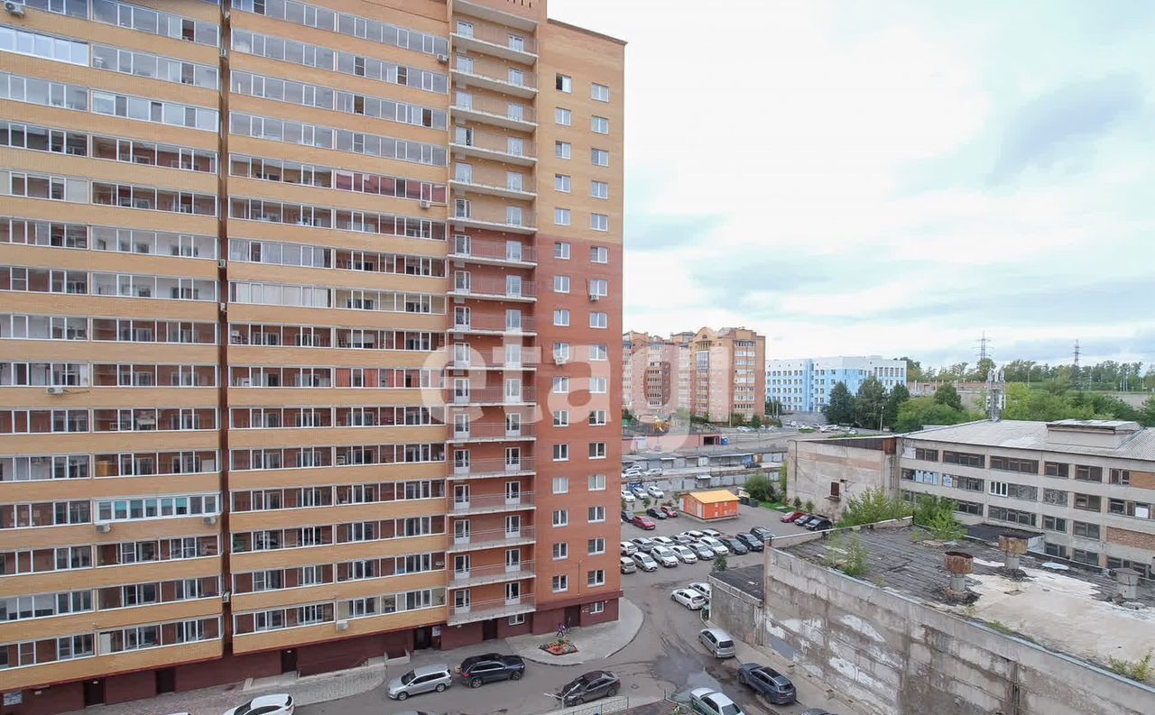 квартира г Красноярск р-н Октябрьский ул Елены Стасовой 38г фото 15