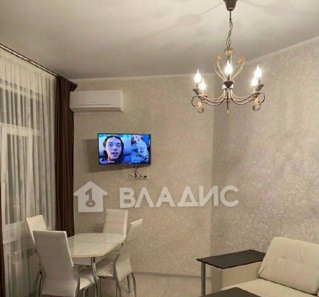 квартира г Белгород 10-й микрорайон Западный ул 60 лет Октября 5а фото 2