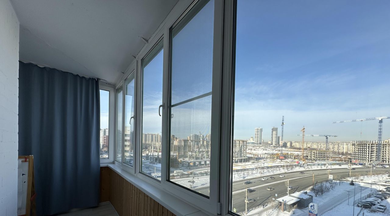 квартира г Челябинск р-н Центральный ул Братьев Кашириных 151 фото 11