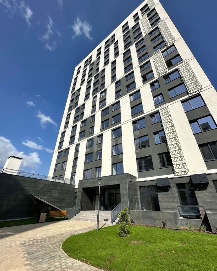 квартира г Симферополь р-н Киевский пр-кт Александра Суворова 105 фото 1