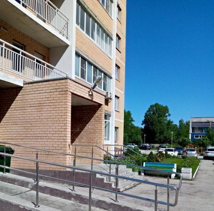квартира г Тольятти р-н Автозаводский ул Революционная 7б фото 22