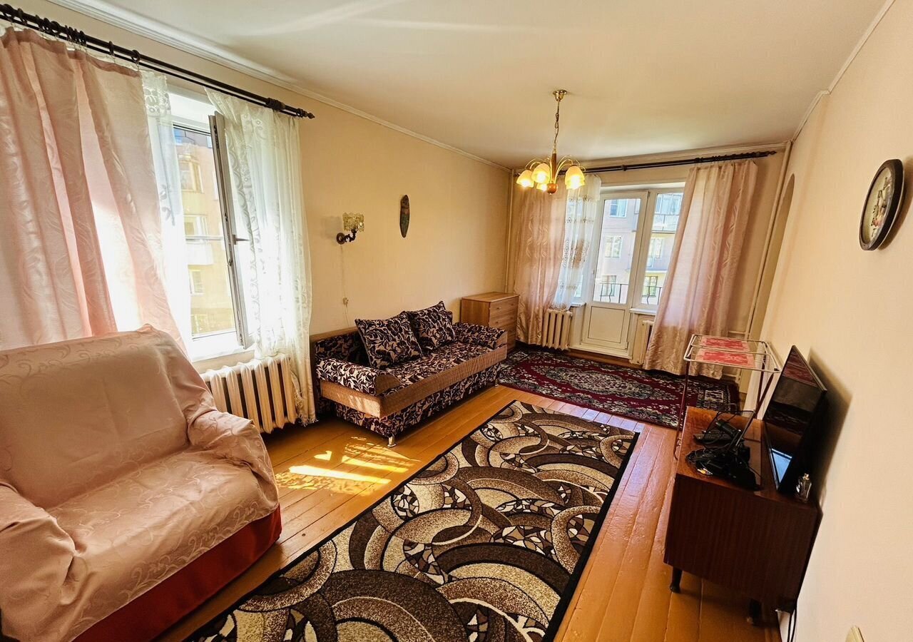 квартира г Новокузнецк р-н Центральный ул Сеченова 2 фото 3