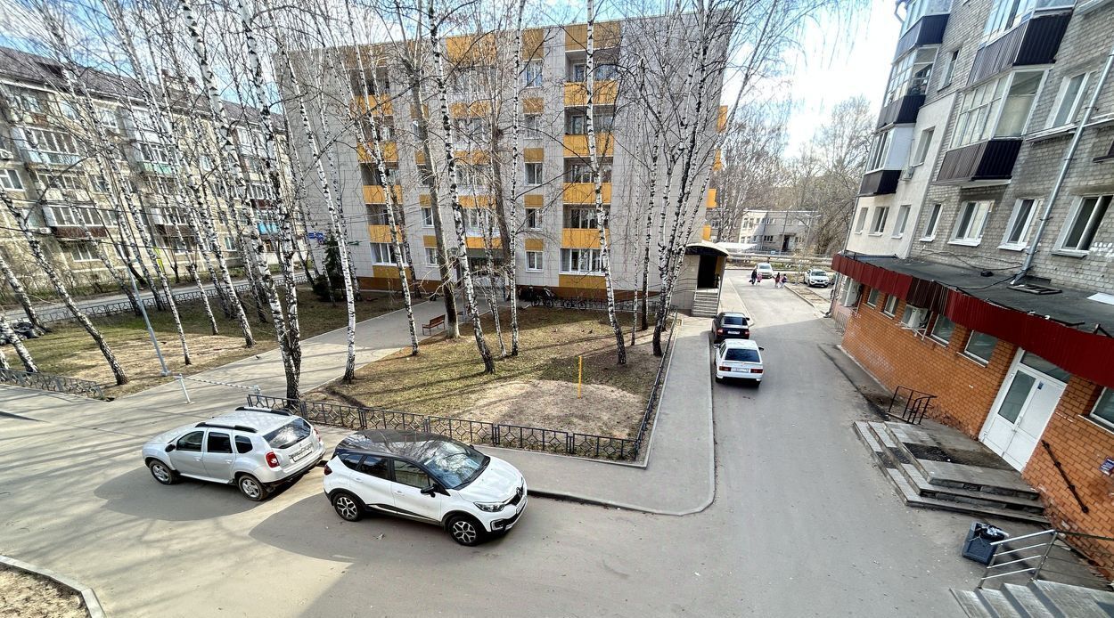 офис г Казань р-н Московский ул Шамиля Усманова 27б фото 3