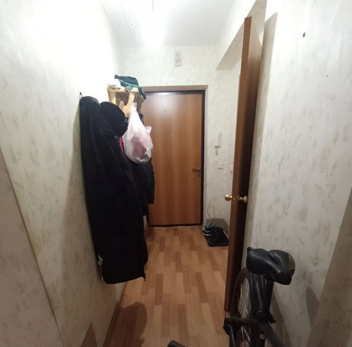 квартира г Красноярск р-н Свердловский ул Судостроительная 25а фото 4