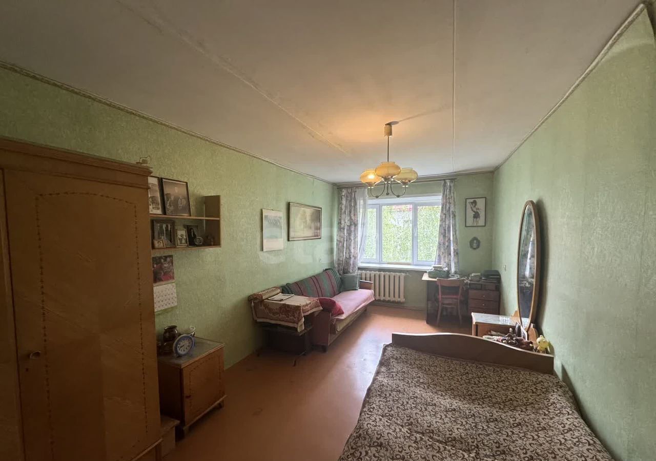 квартира г Брянск р-н Советский ул Мало-Завальская 2 фото 1