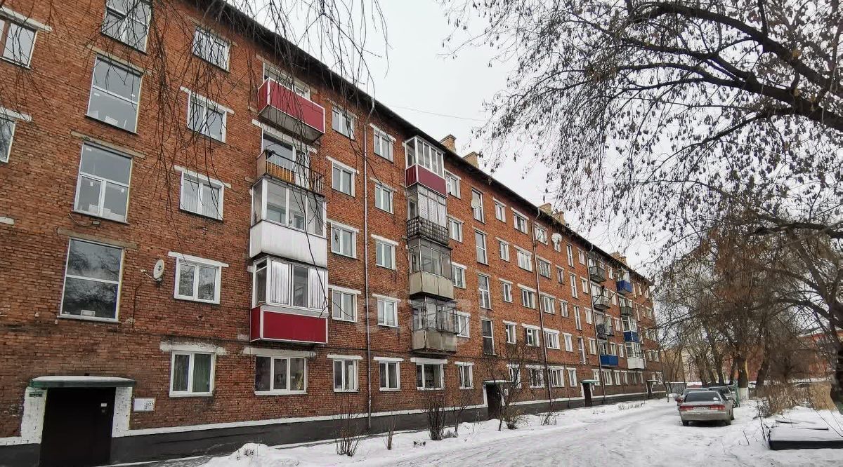 квартира г Прокопьевск р-н Центральный ул Менжинского 6 фото 16