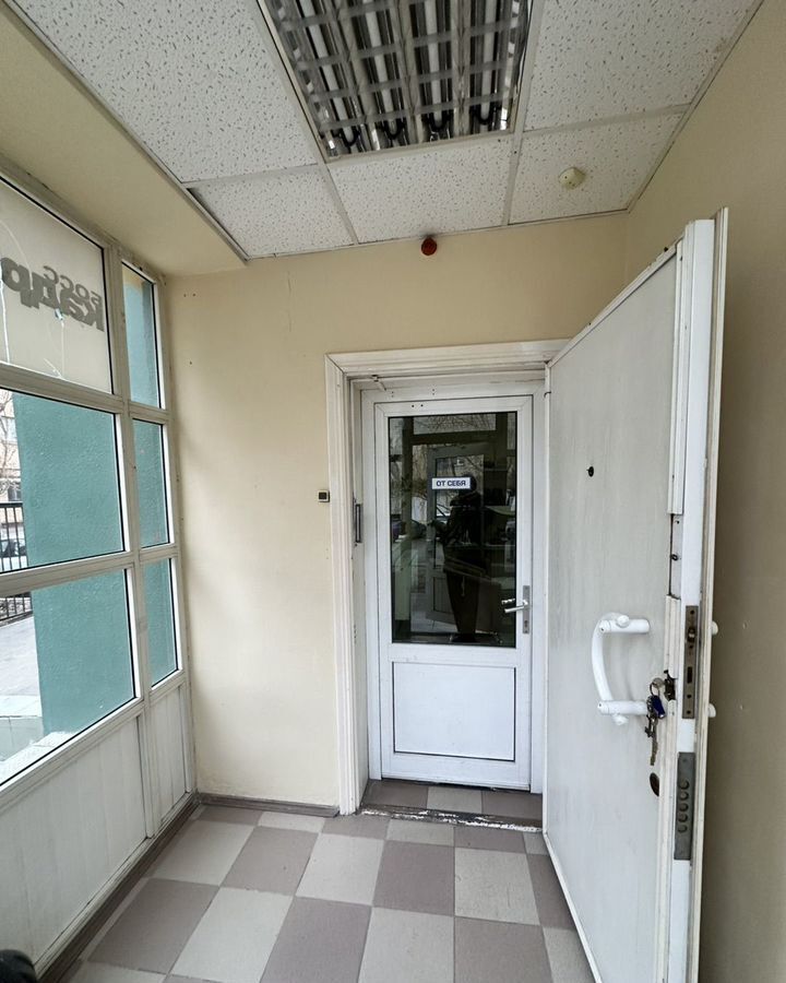 свободного назначения г Саратов р-н Кировский ул Университетская 65/73 фото 5