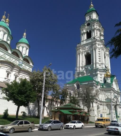 квартира г Астрахань р-н Кировский ул Советская 2 фото 1