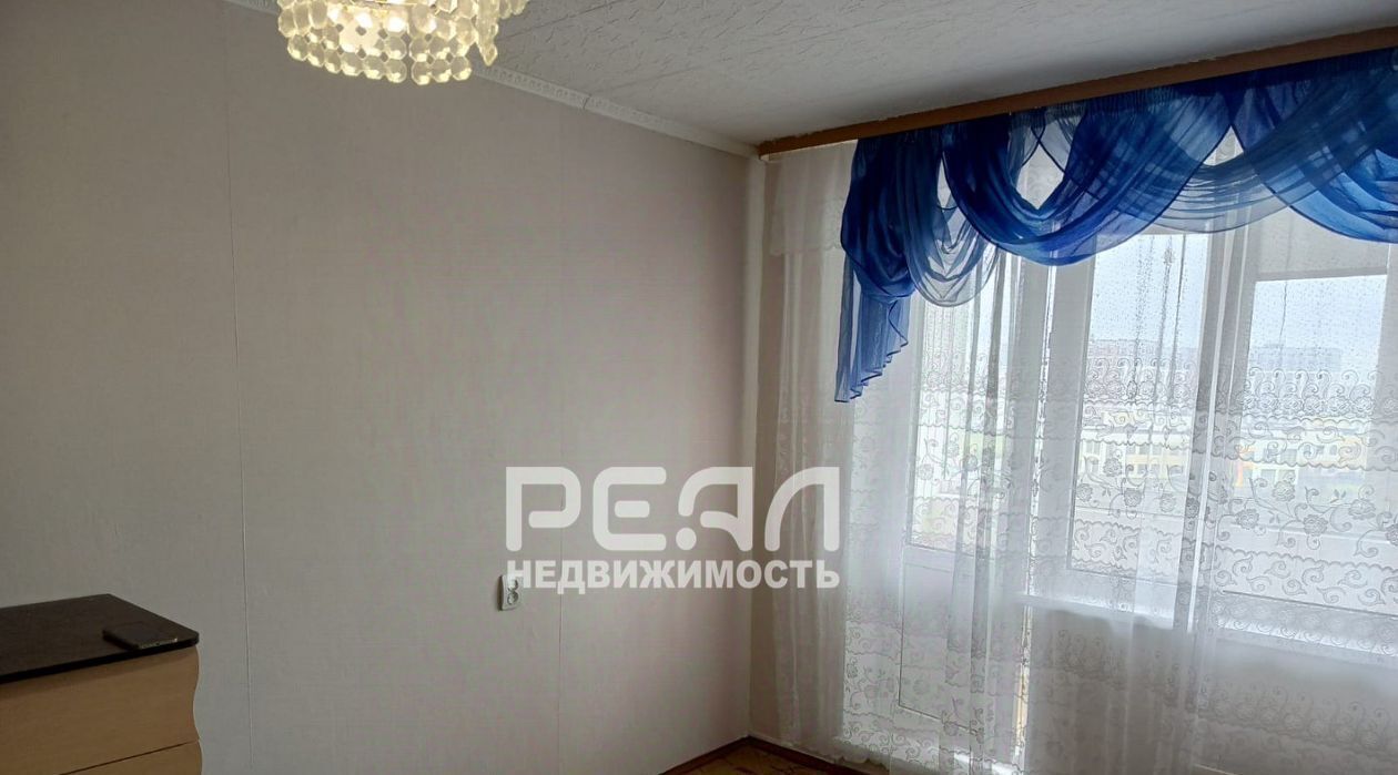 комната р-н Гатчинский г Гатчина ул Авиатриссы Зверевой 11 Гатчинское городское поселение фото 6