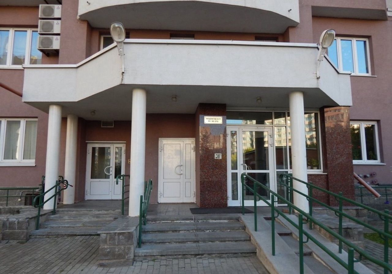 квартира г Екатеринбург р-н Кировский Уральская ул. Блюхера, 41 фото 28