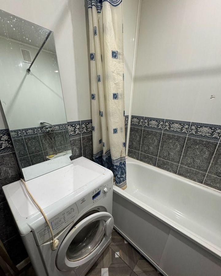 квартира р-н Яковлевский г Строитель ул 5 Августа 4 фото 1