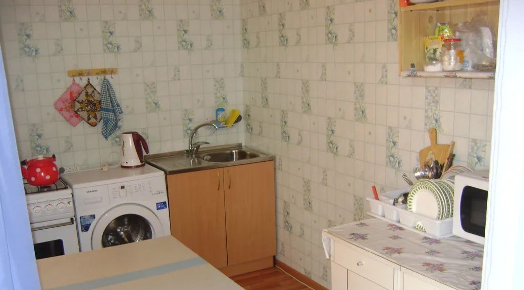 комната р-н Ейский г Ейск ул Осипенко 27 Ейское городское поселение фото 3