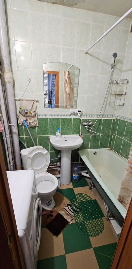 квартира г Омск р-н Центральный ул 24-я Северная 192 Центральный АО фото 7