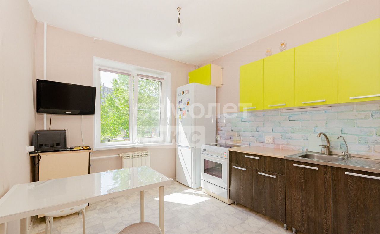 квартира г Челябинск р-н Калининский ул Братьев Кашириных 132а фото 1
