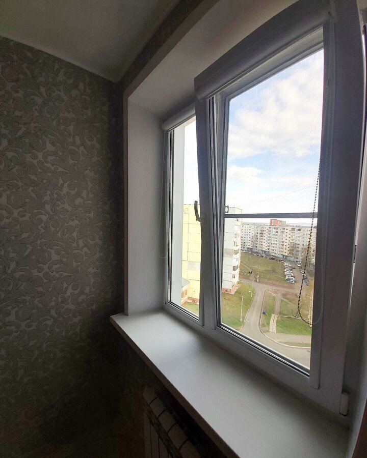 квартира г Братск ул. Зверева, 3 фото 2