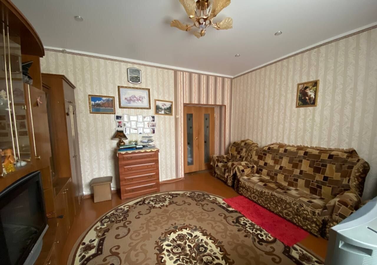 квартира г Райчихинск ул Победы 43 фото 18