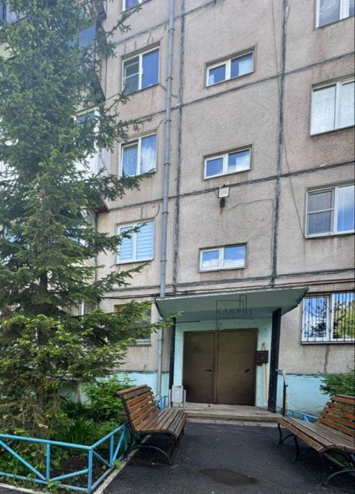 квартира г Магнитогорск р-н Орджоникидзевский ул Галиуллина 25 фото 1