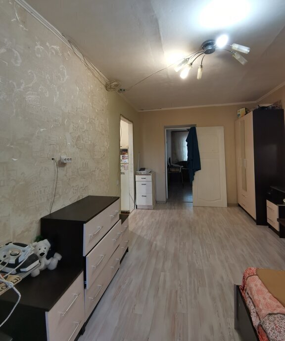 квартира г Саратов р-н Заводской ул Миллеровская 62а фото 4