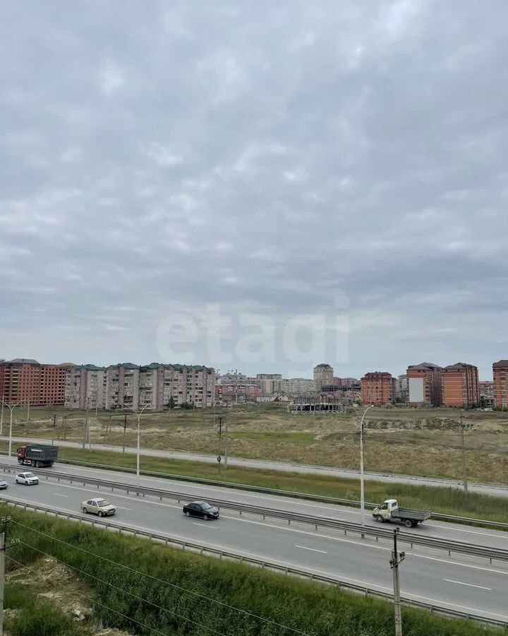 квартира г Махачкала р-н Ленинский 6-я Звездопадная ул., 27 фото 8