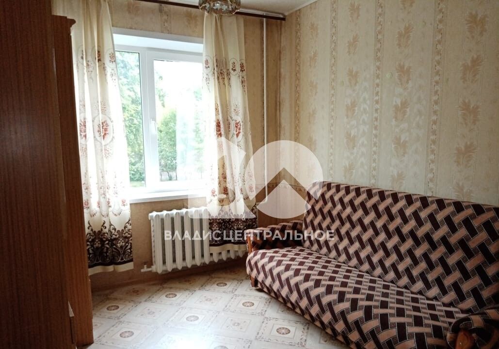 комната г Новосибирск р-н Калининский ул Курчатова 3 Микрорайон №5 фото 1