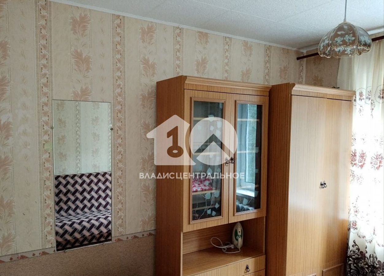 комната г Новосибирск р-н Калининский ул Курчатова 3 Микрорайон №5 фото 2