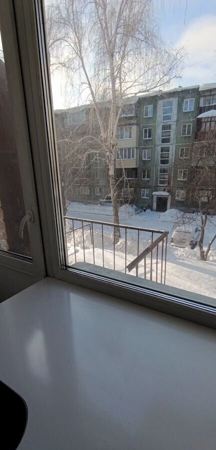 квартира г Бийск АБ район ул Декабристов 9 фото 2