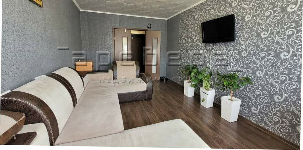 квартира г Красноярск р-н Свердловский ул Парашютная 88а фото 1
