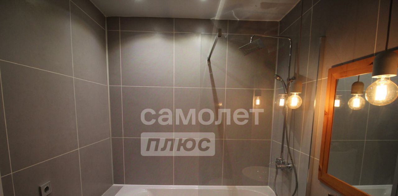 квартира г Челябинск р-н Центральный ул Труда 156 фото 5