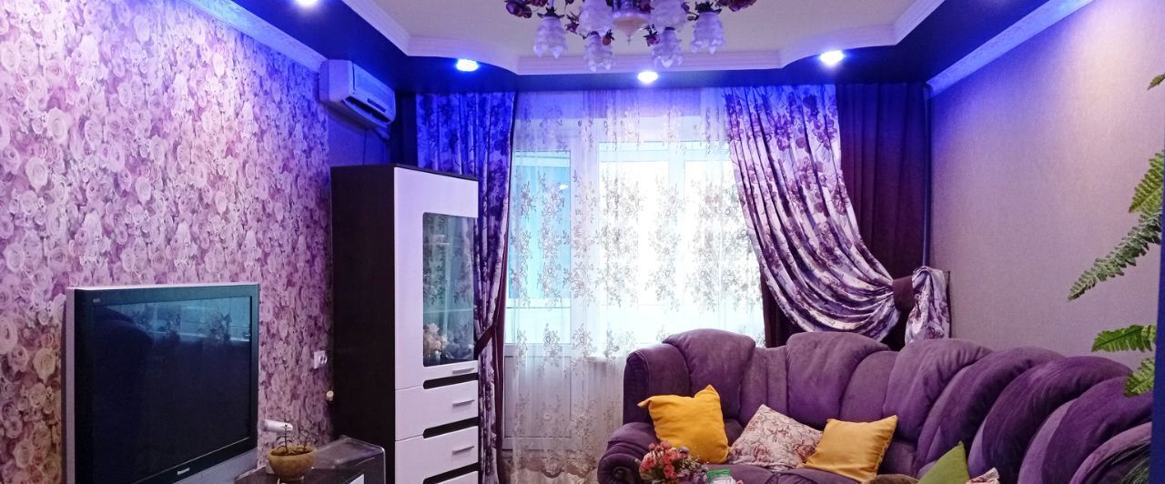 квартира г Таганрог ул Сергея Шило 200/3 фото 1