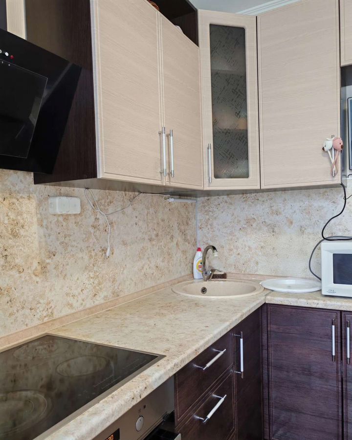 квартира г Тольятти р-н Автозаводский 14 квартал ул Автостроителей 59 фото 17
