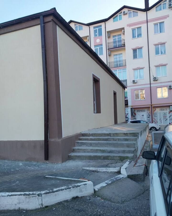 торговое помещение г Геленджик с Кабардинка ул Спортивная 15 фото 3