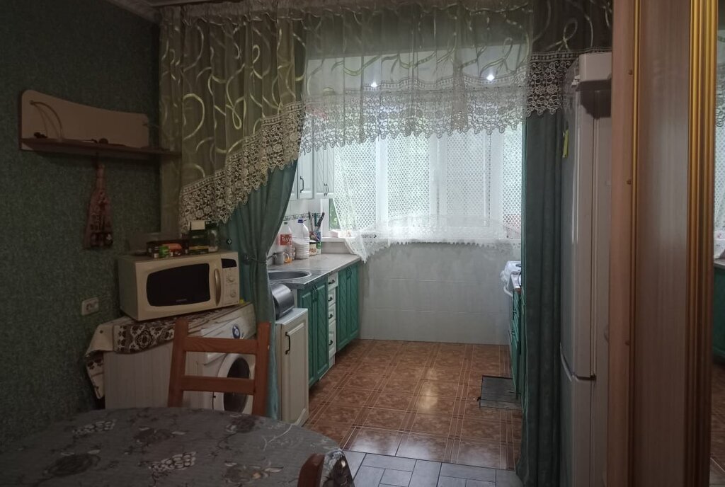 квартира г Жигулевск мкр В-1 33 фото 12