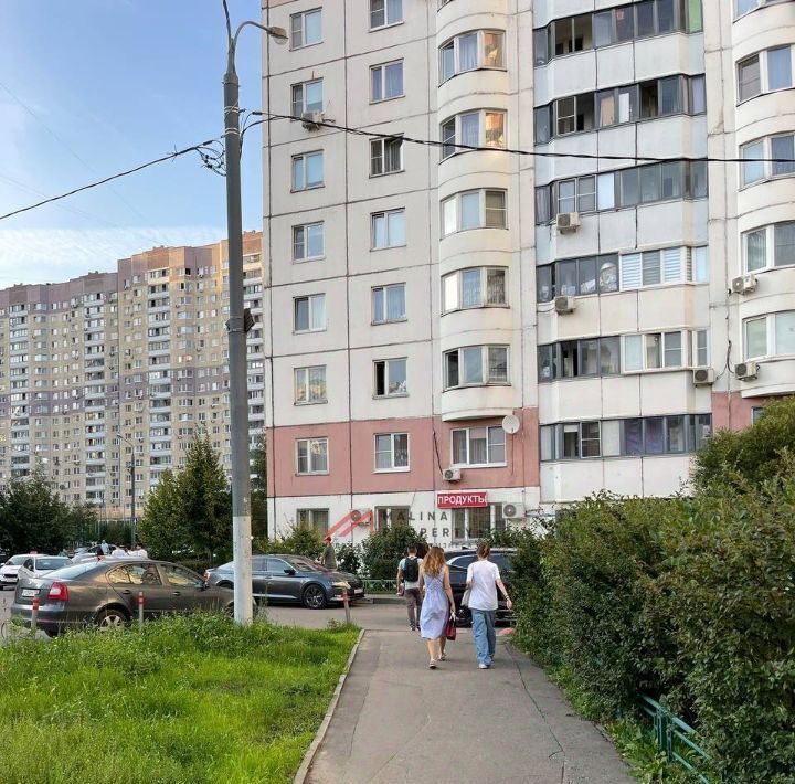 торговое помещение г Одинцово ул Кутузовская 17 микрорайон «Новая Трёхгорка» Молодёжная фото 2