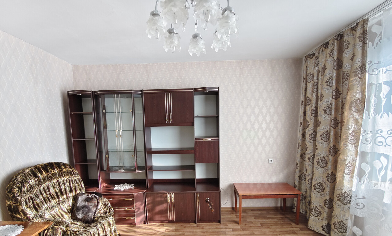 квартира г Новокузнецк р-н Орджоникидзевский Белые Дома ул Зыряновская 74б Кузбасс, Кемеровская область — Кузбасс фото 4