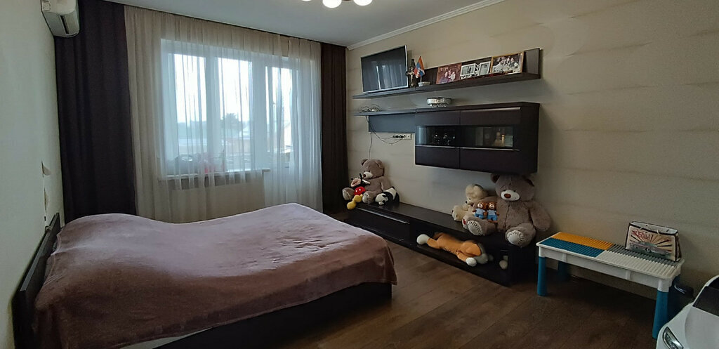 квартира г Краснодар р-н Прикубанский ул 1-го Мая 428 фото 1