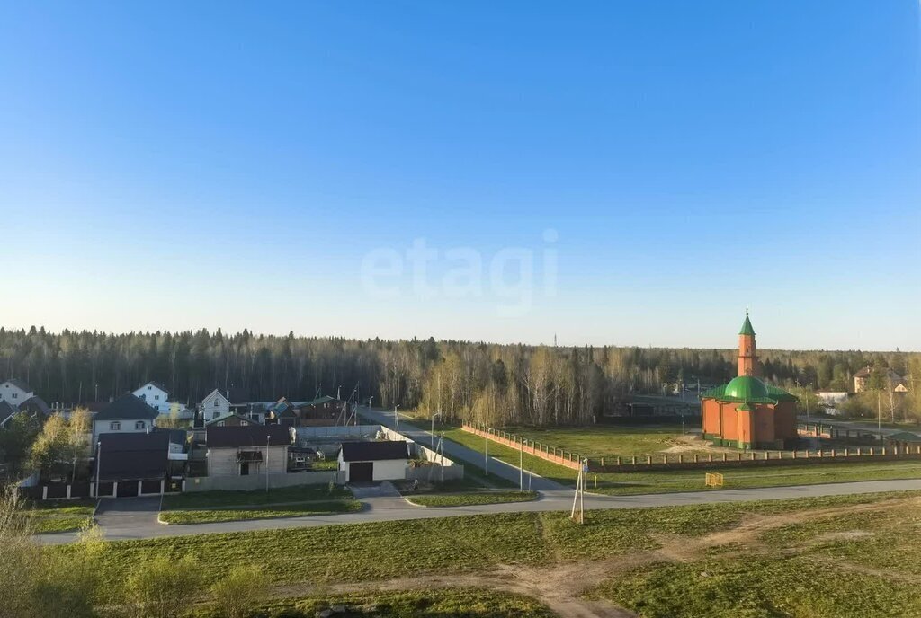 квартира г Тобольск мкр 7а 36 фото 15