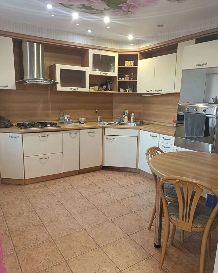 квартира г Дзержинск ул Петрищева 18/39 фото 1