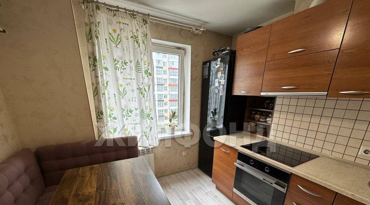 квартира г Барнаул р-н Центральный ул Партизанская 146 фото 1
