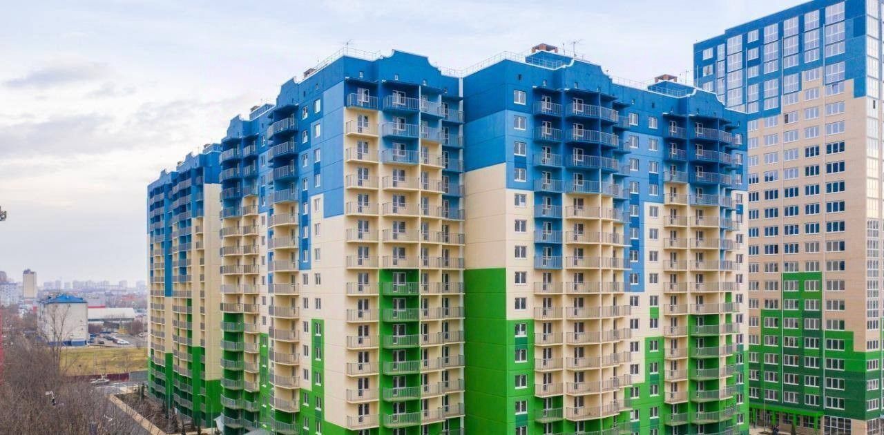 квартира г Краснодар р-н Прикубанский ул им. Карякина 5к/1 фото 1