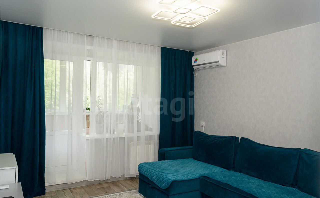 квартира г Курган мкр 2-й р-н Заозерный, жилой район Заозёрный, 21 фото 1