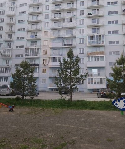 р-н Октябрьский Золотая Нива ул Плющихинская 3 фото
