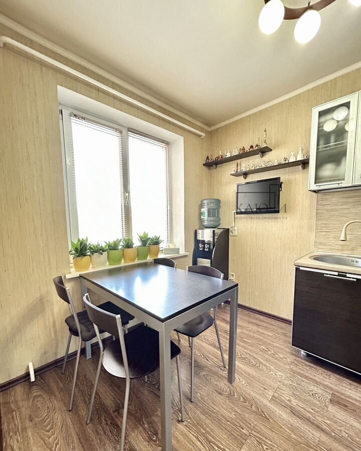 квартира г Магнитогорск р-н Орджоникидзевский ул Труда 21/1 фото 12