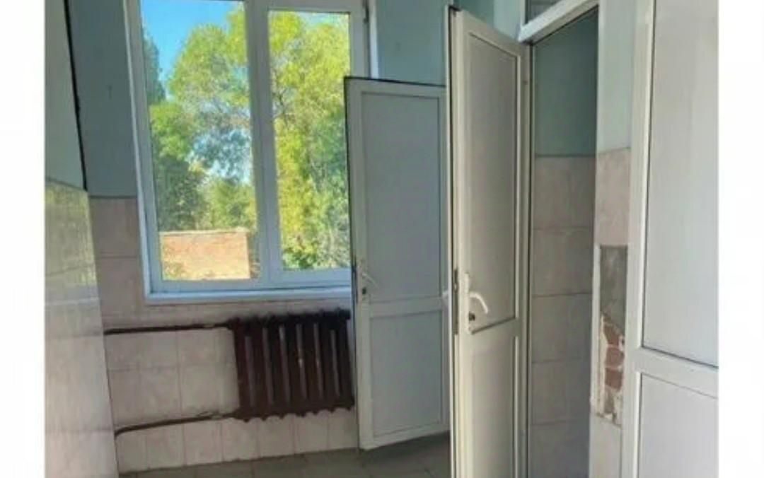 комната г Таганрог ул Чехова 74б фото 3