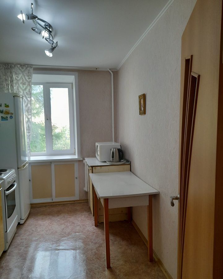 квартира г Назарово ул Арбузова 87а фото 5