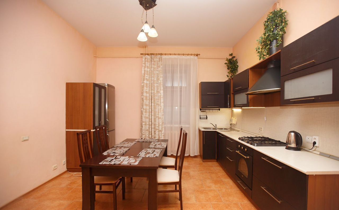 квартира г Ярославль р-н Кировский ул Собинова 27к/2 фото 2