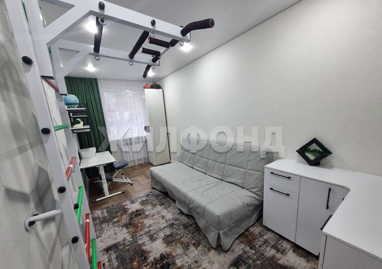 квартира г Нефтеюганск 13-й мкр-н, 35, Тюменская обл. фото 11