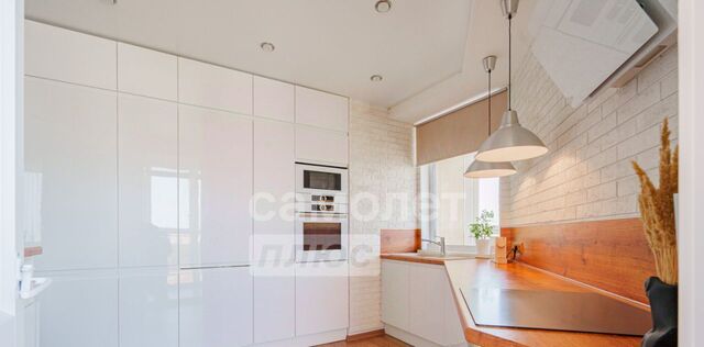 р-н Чкаловский жилрайон, ул. Братская, 27к 3 фото
