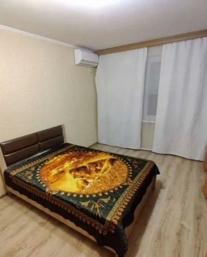 квартира г Краснодар р-н Западный пр-кт Чекистов 38 мкр-н Юбилейный фото 5