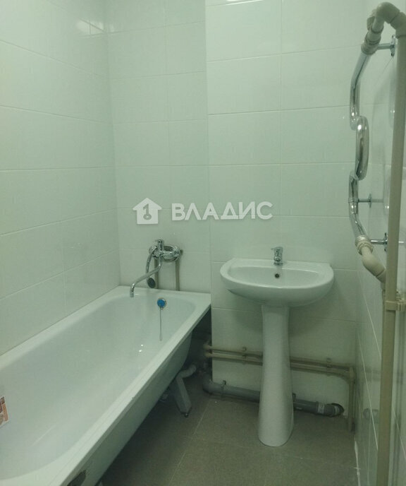 квартира г Шебекино ул Железнодорожная 2 фото 4